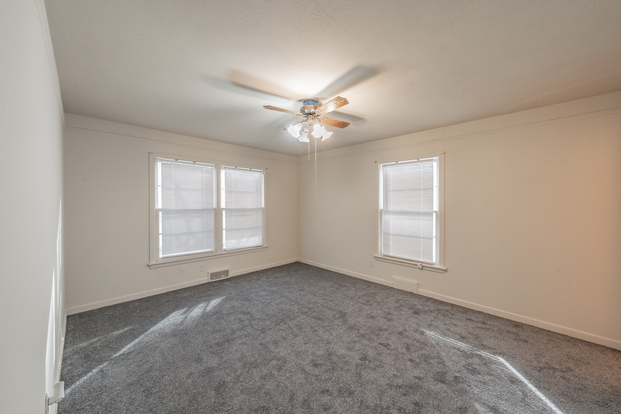 3905 London Lane Richland Hills TX 76118