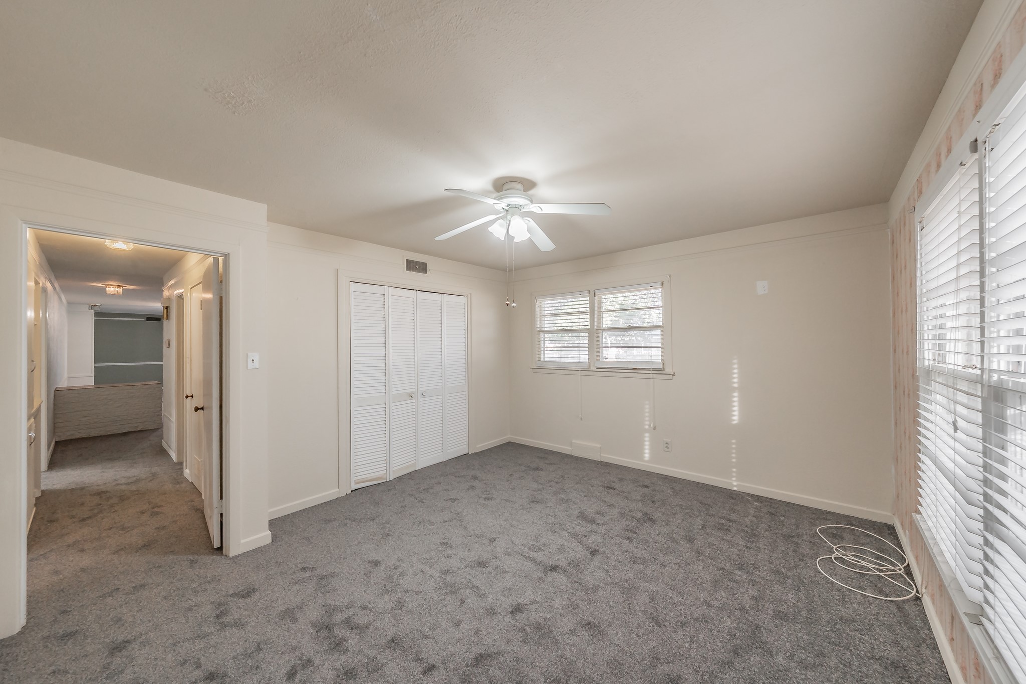 3905 London Lane Richland Hills TX 76118