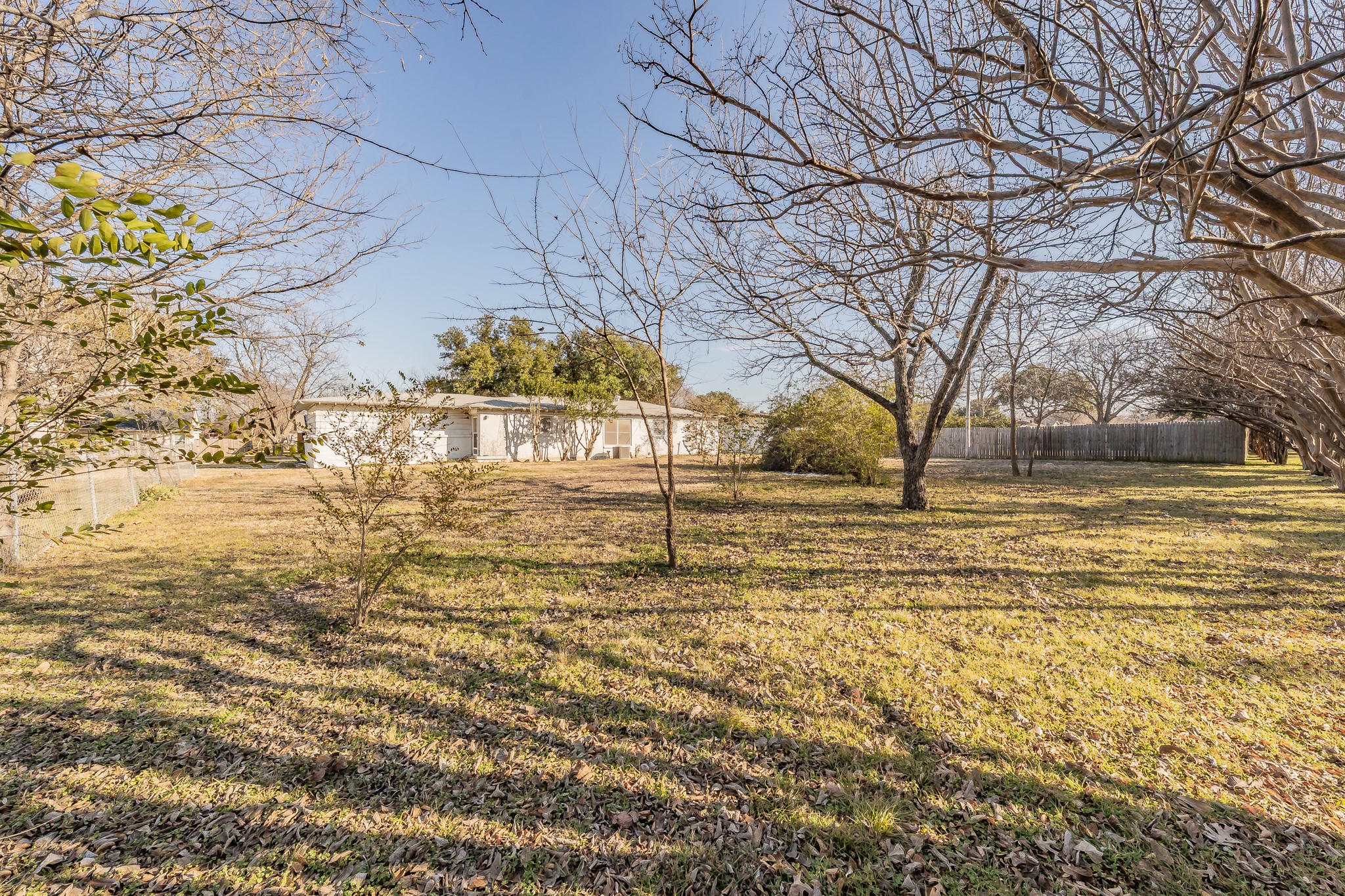3905 London Lane Richland Hills TX 76118