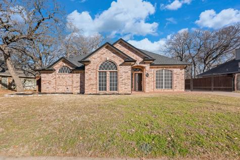 905 Evandale Road Burleson TX 76028