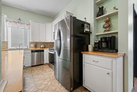 905 Evandale Road Burleson TX 76028