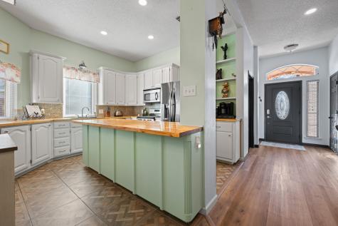 905 Evandale Road Burleson TX 76028