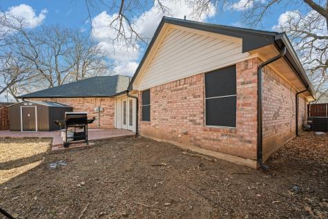 905 Evandale Road Burleson TX 76028