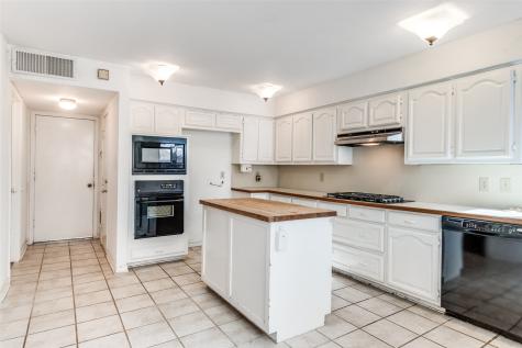 3216 Trevolle Place Dallas TX 75204