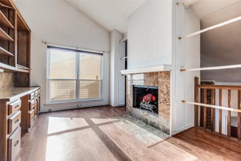 3216 Trevolle Place Dallas TX 75204