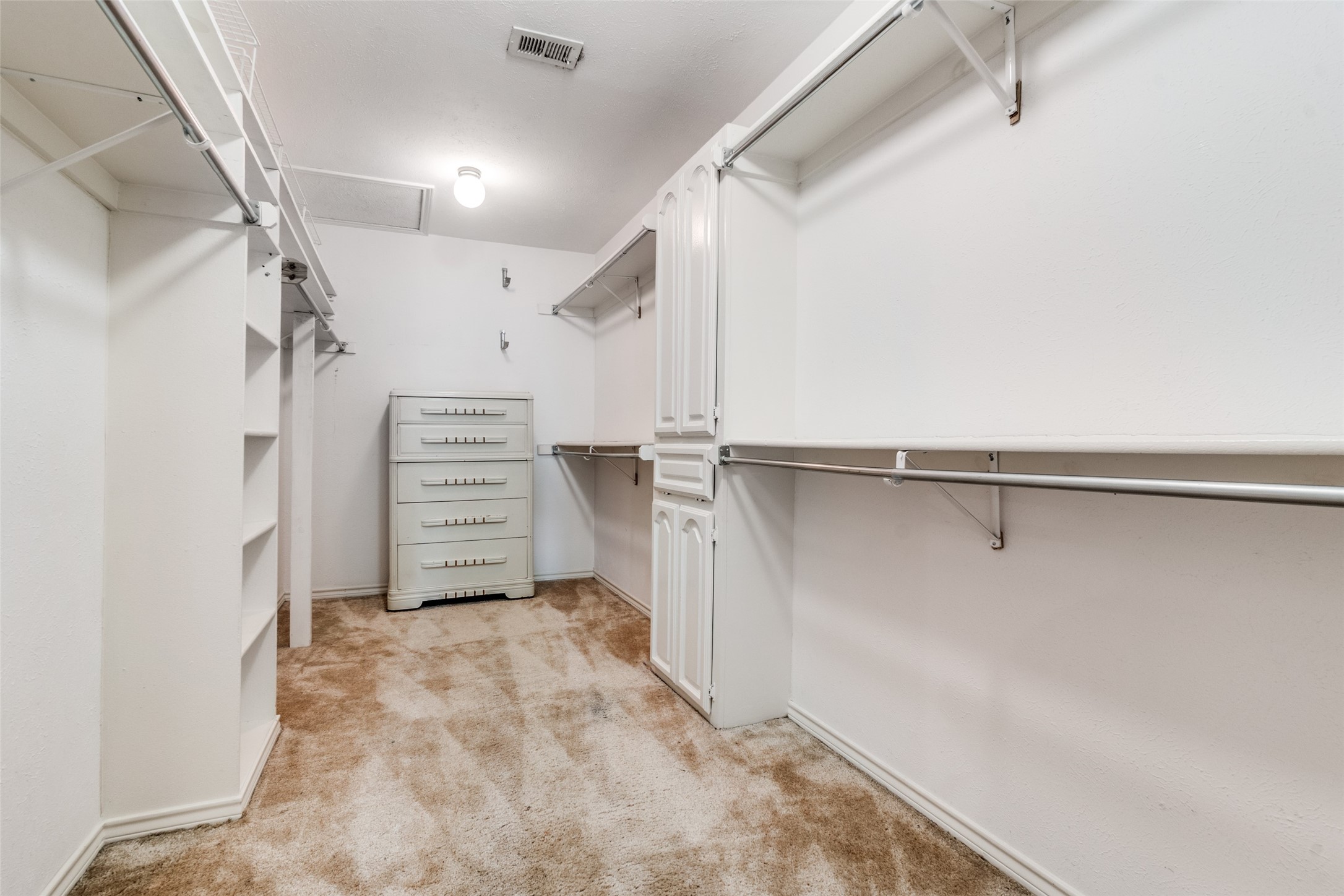 3216 Trevolle Place Dallas TX 75204