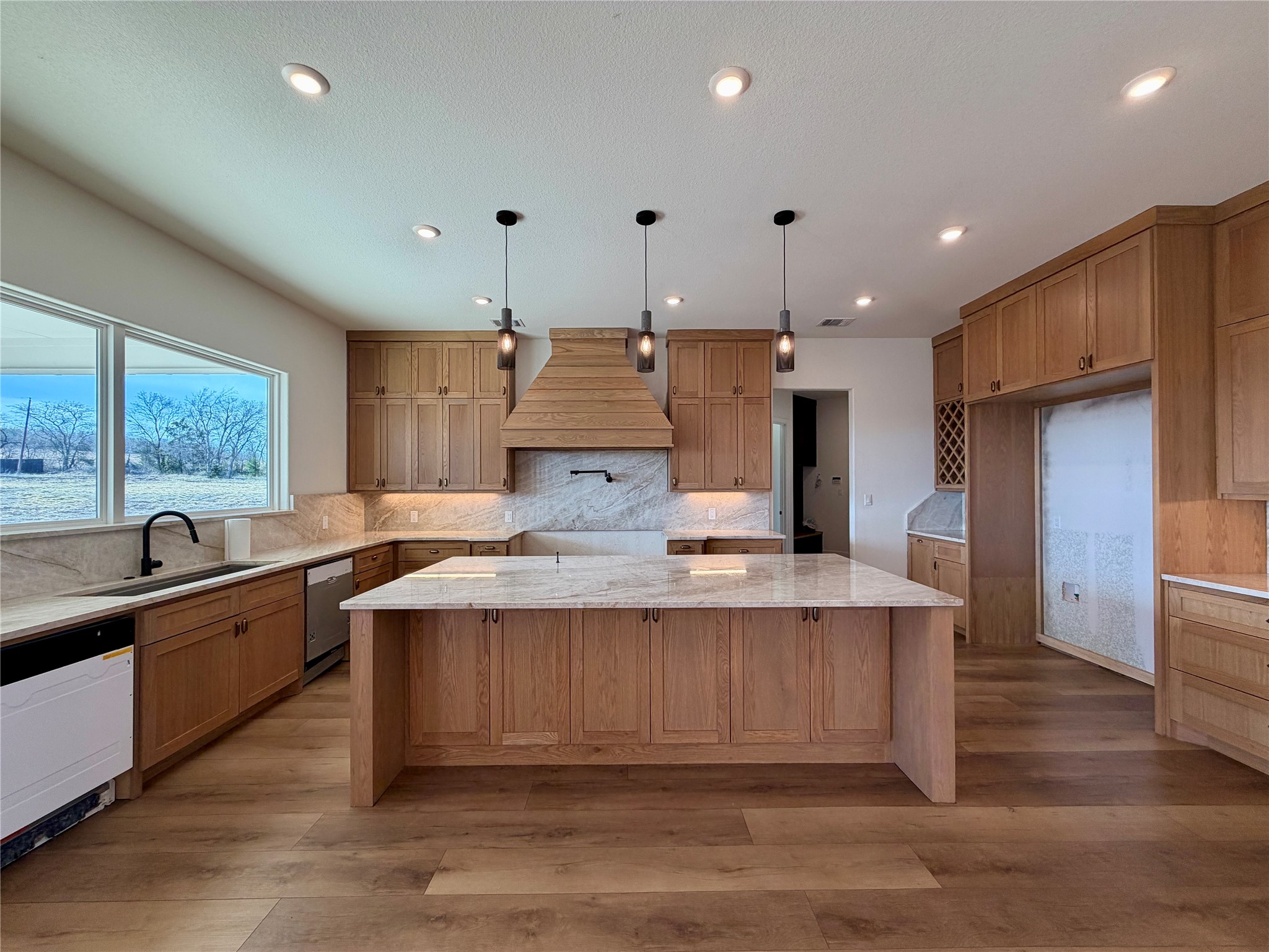 2798 Mockingbird Lane Moody TX 76557