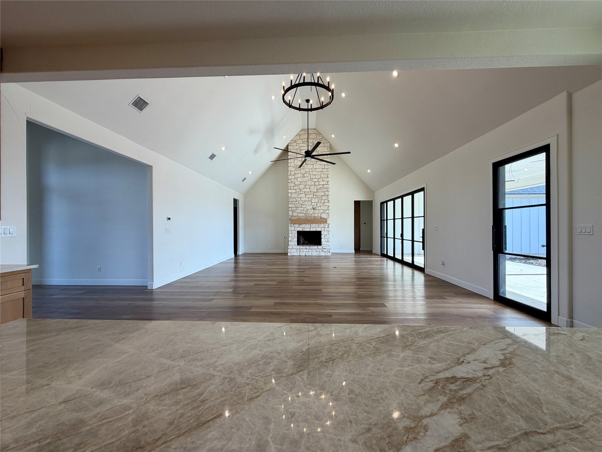2798 Mockingbird Lane Moody TX 76557