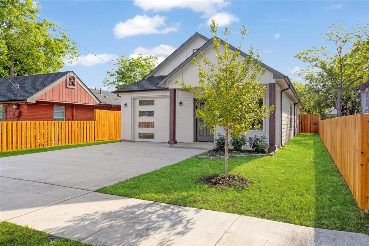 413 N Colbert Avenue Sherman TX 75090