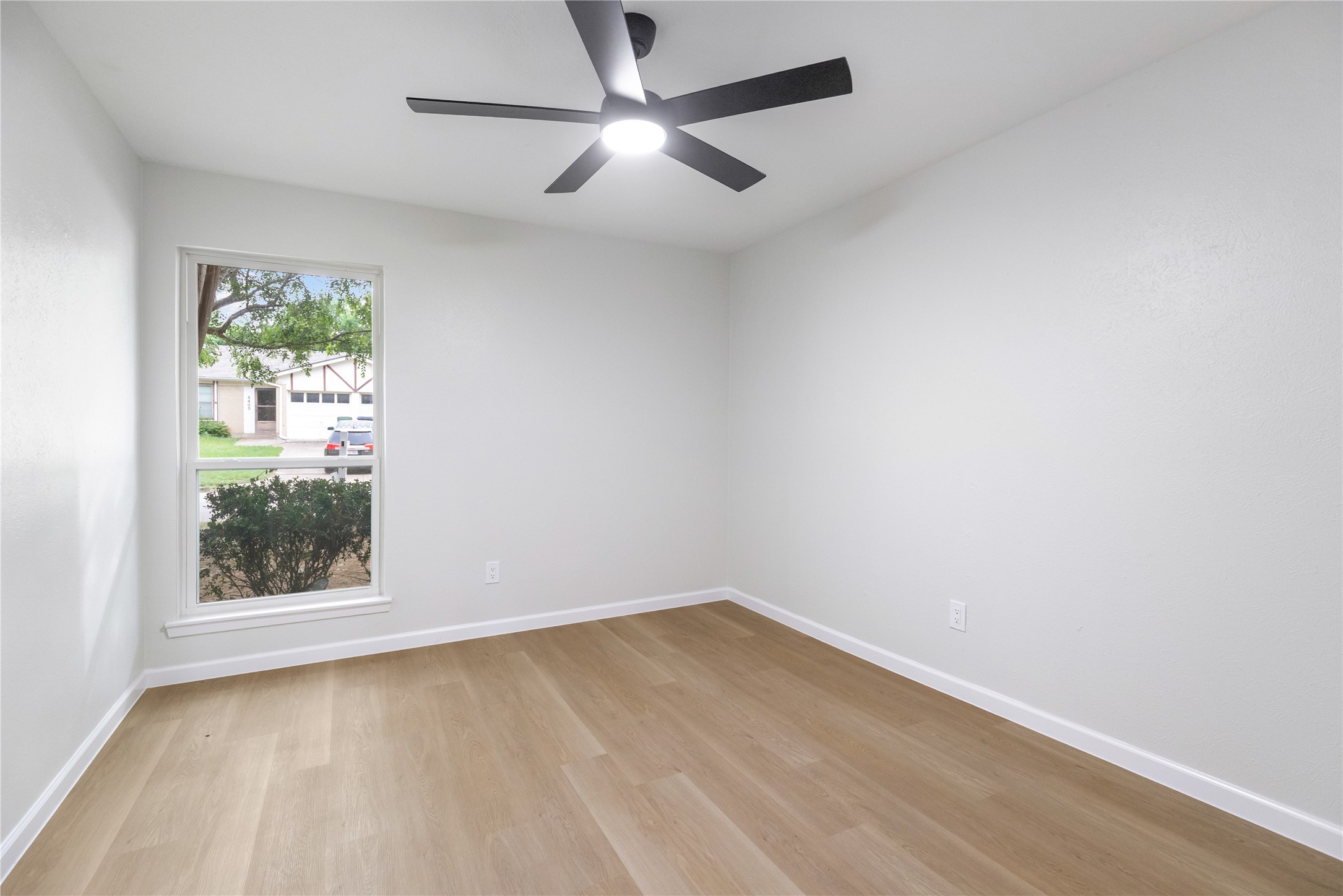 5406 Vermillion Trail Arlington TX 76017