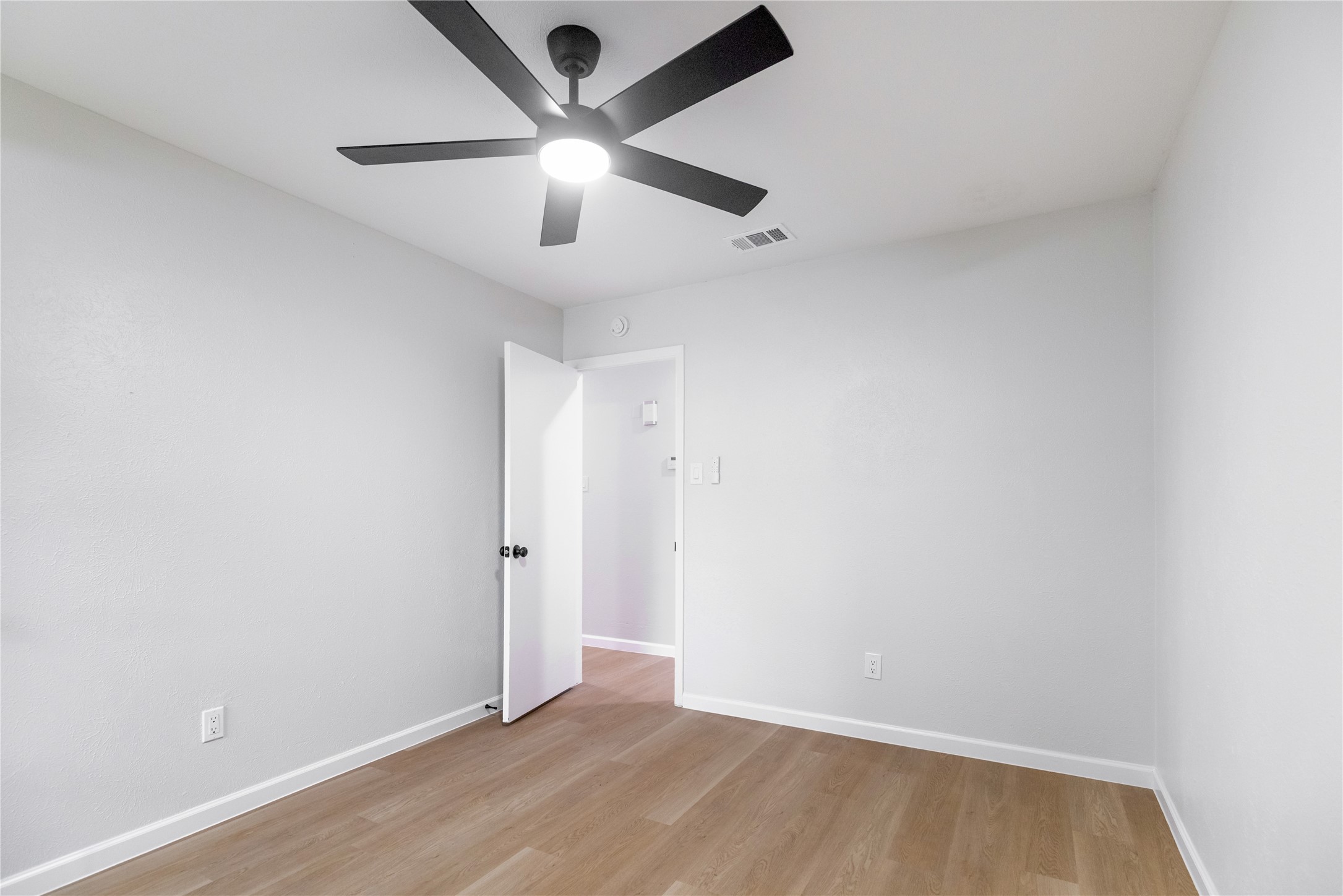 5406 Vermillion Trail Arlington TX 76017