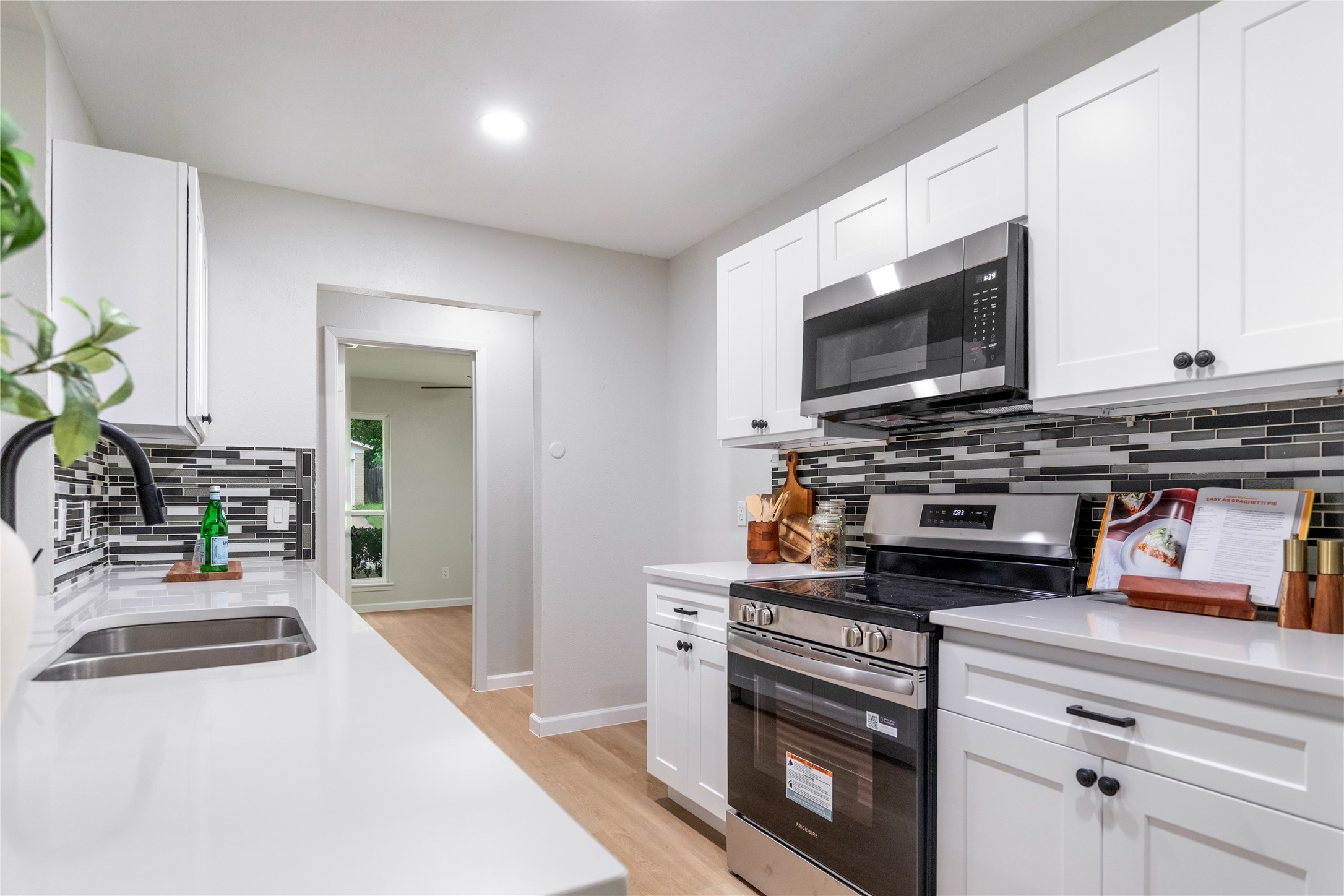 5406 Vermillion Trail Arlington TX 76017