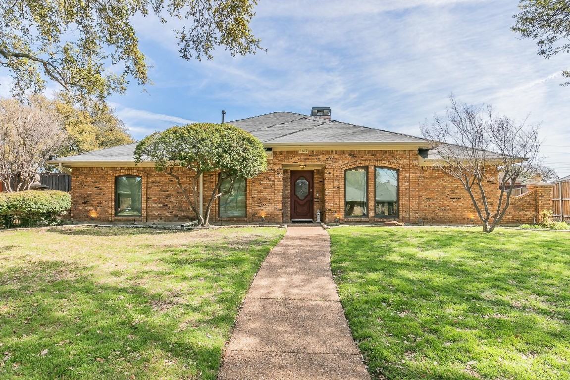 1612 Duke Court Plano TX 75093
