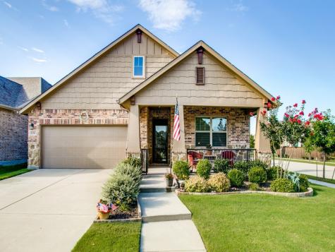 820 Hayden Lane Savannah TX 76227