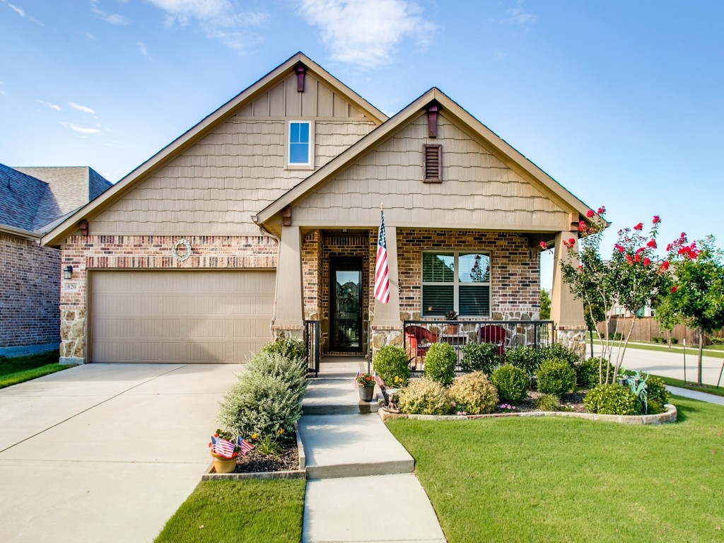 820 Hayden Lane Savannah TX 76227