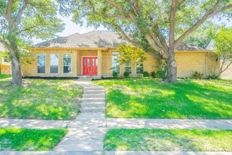 3017 Club Country Drive Garland TX 75043
