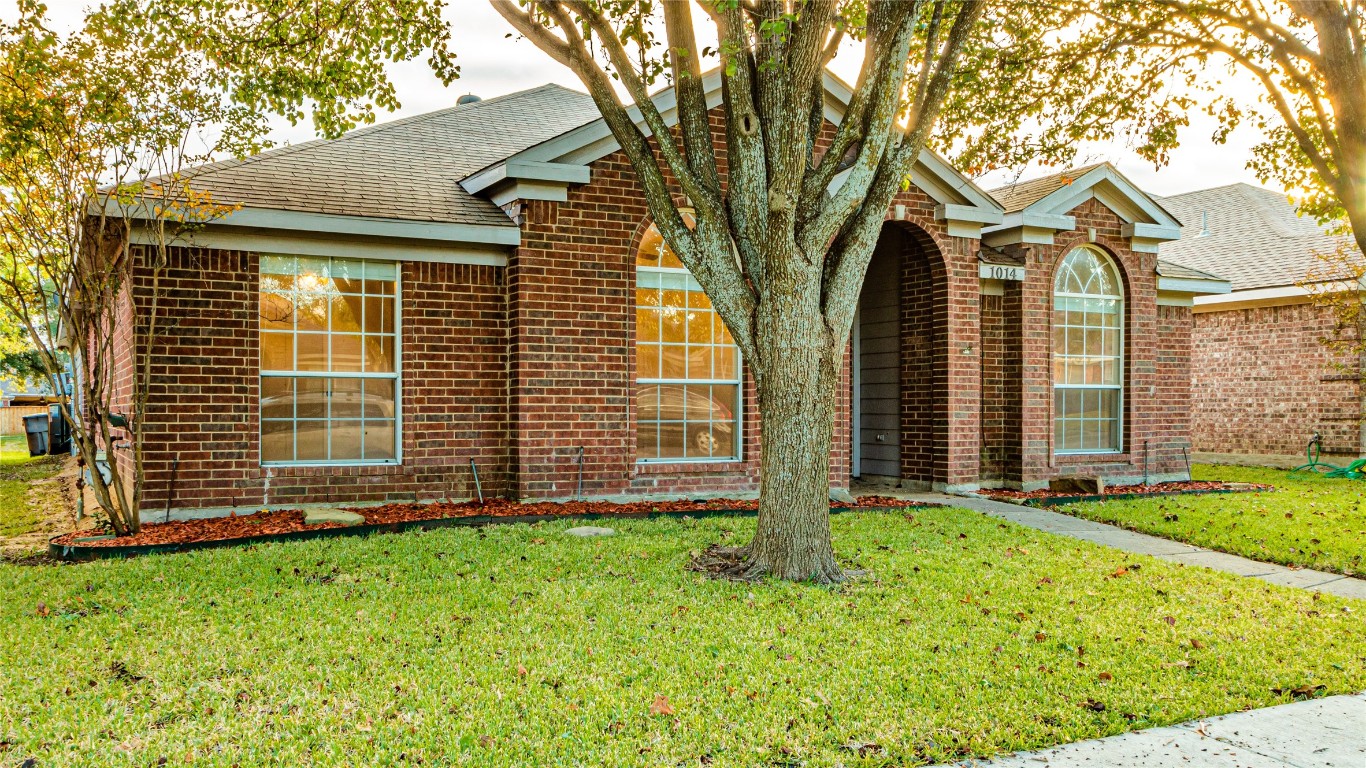1014 Blackenhurst Lane Allen TX 75002