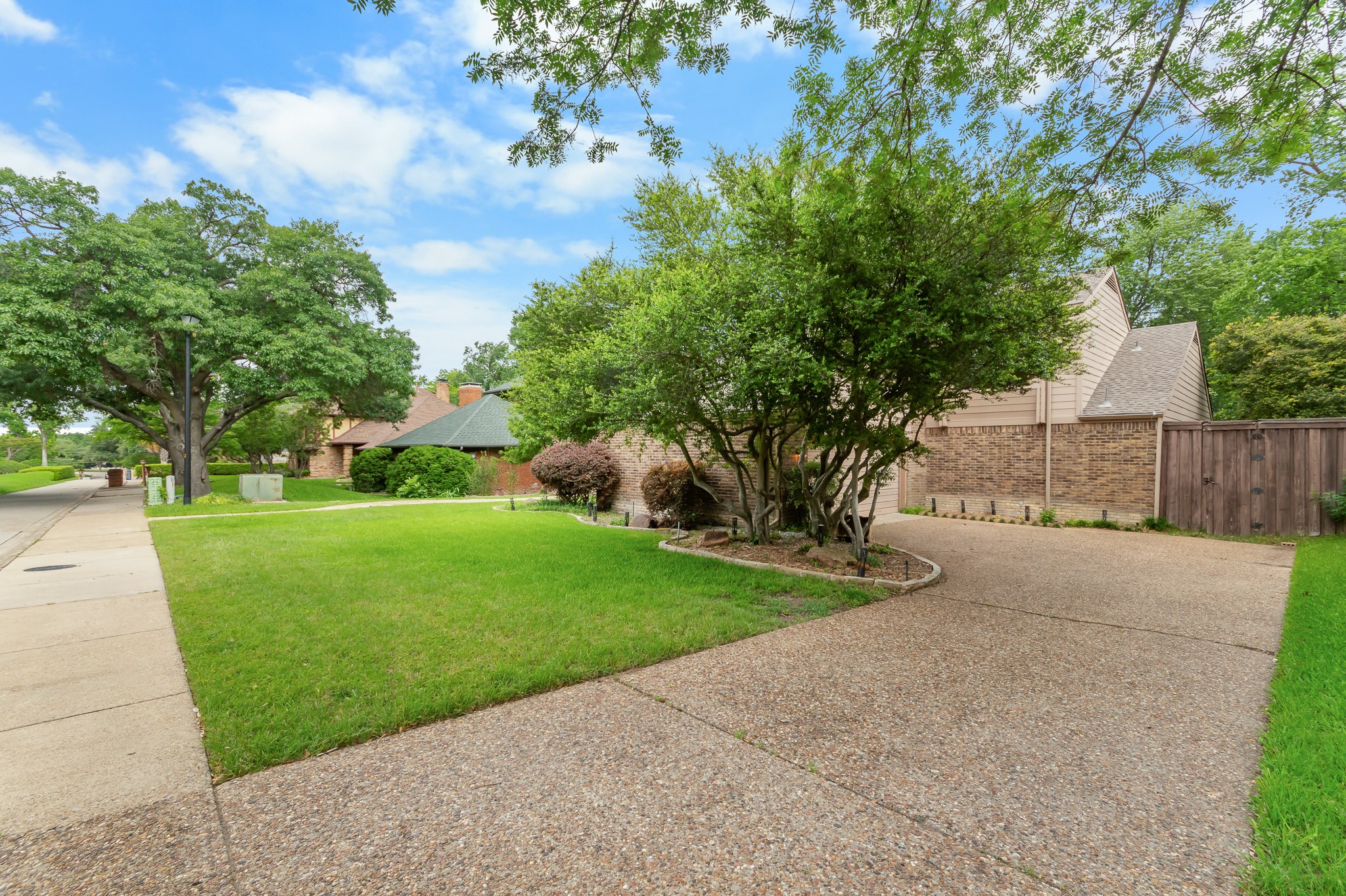 5739 Brushy Creek Trail Dallas TX 75252