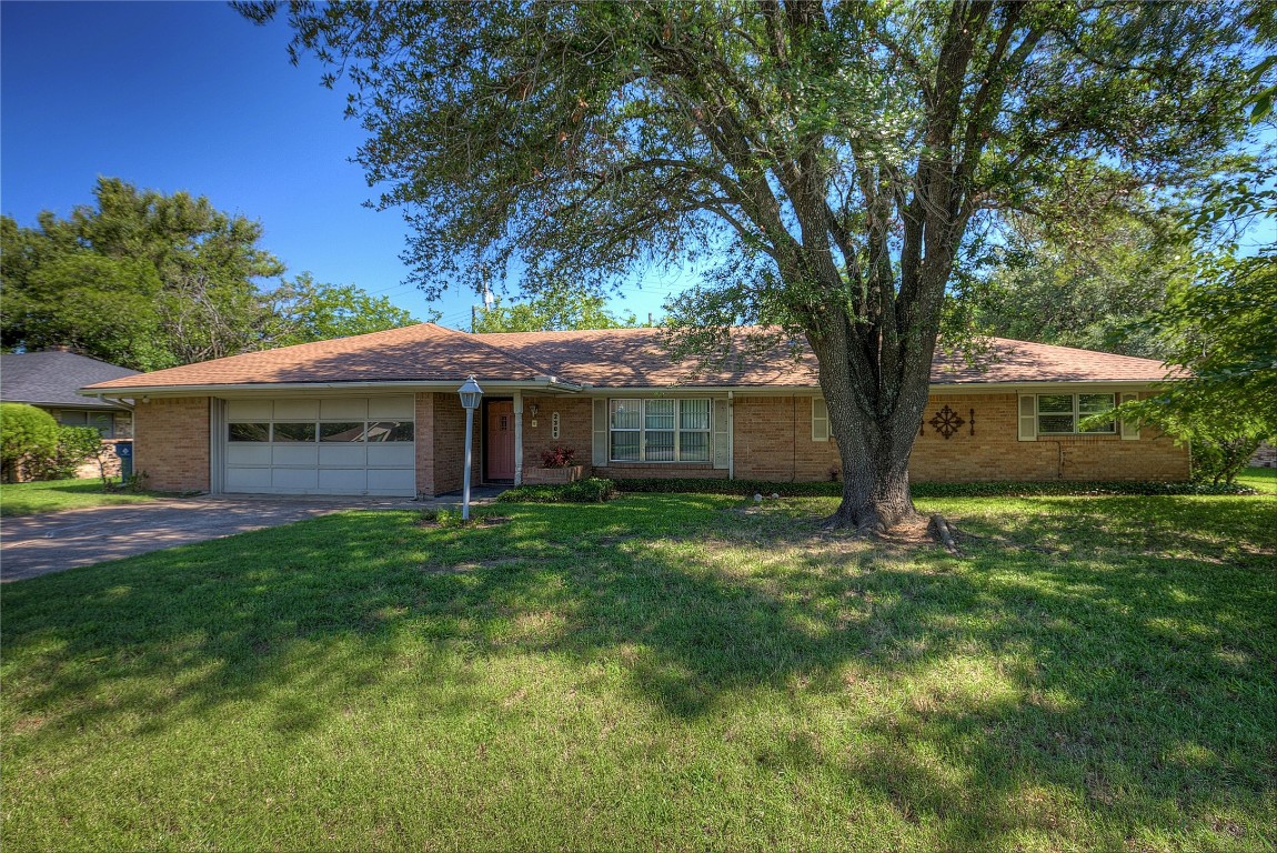 2308 Lange Street Greenville TX 75402