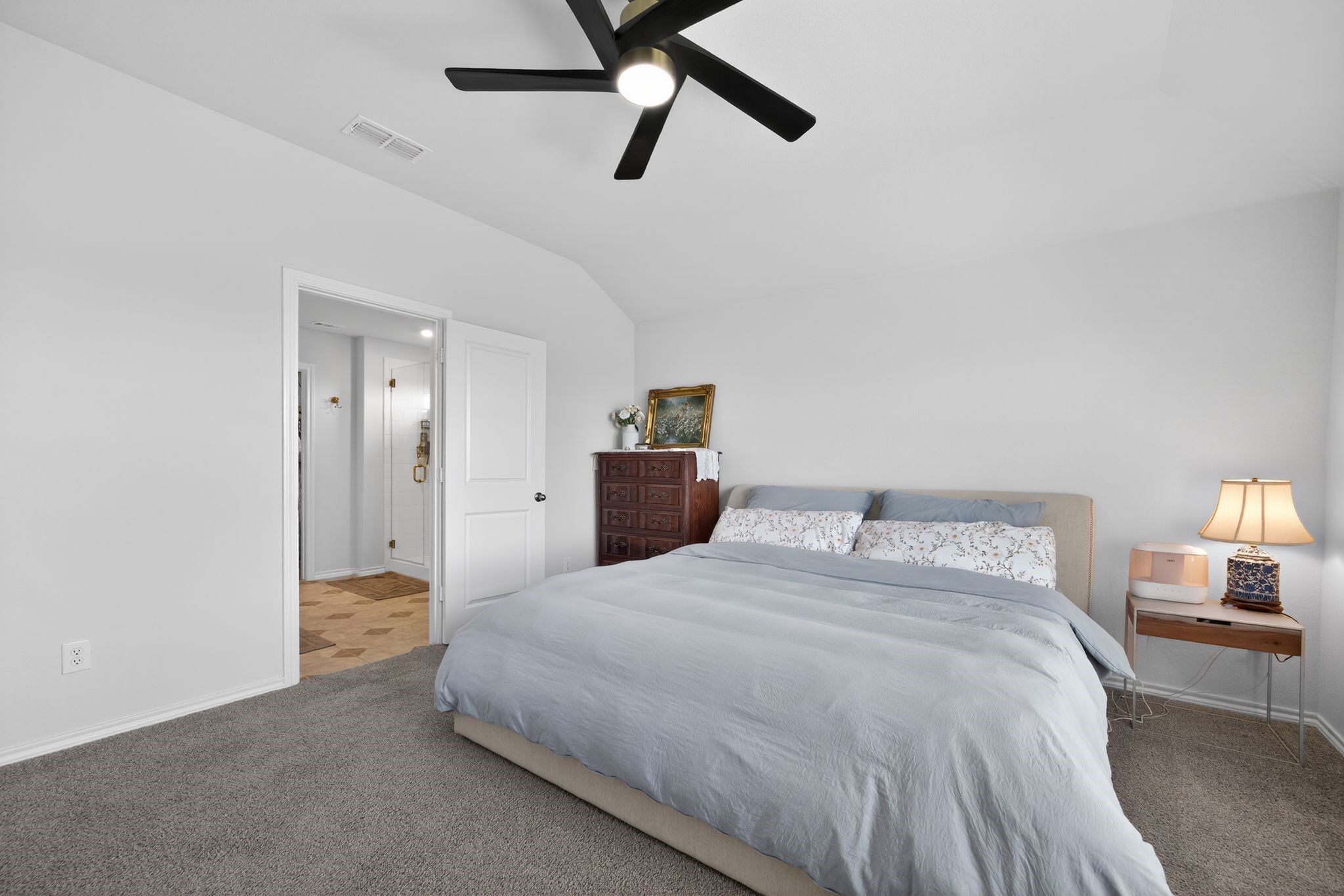 721 Whitecomb Lane Justin TX 76247