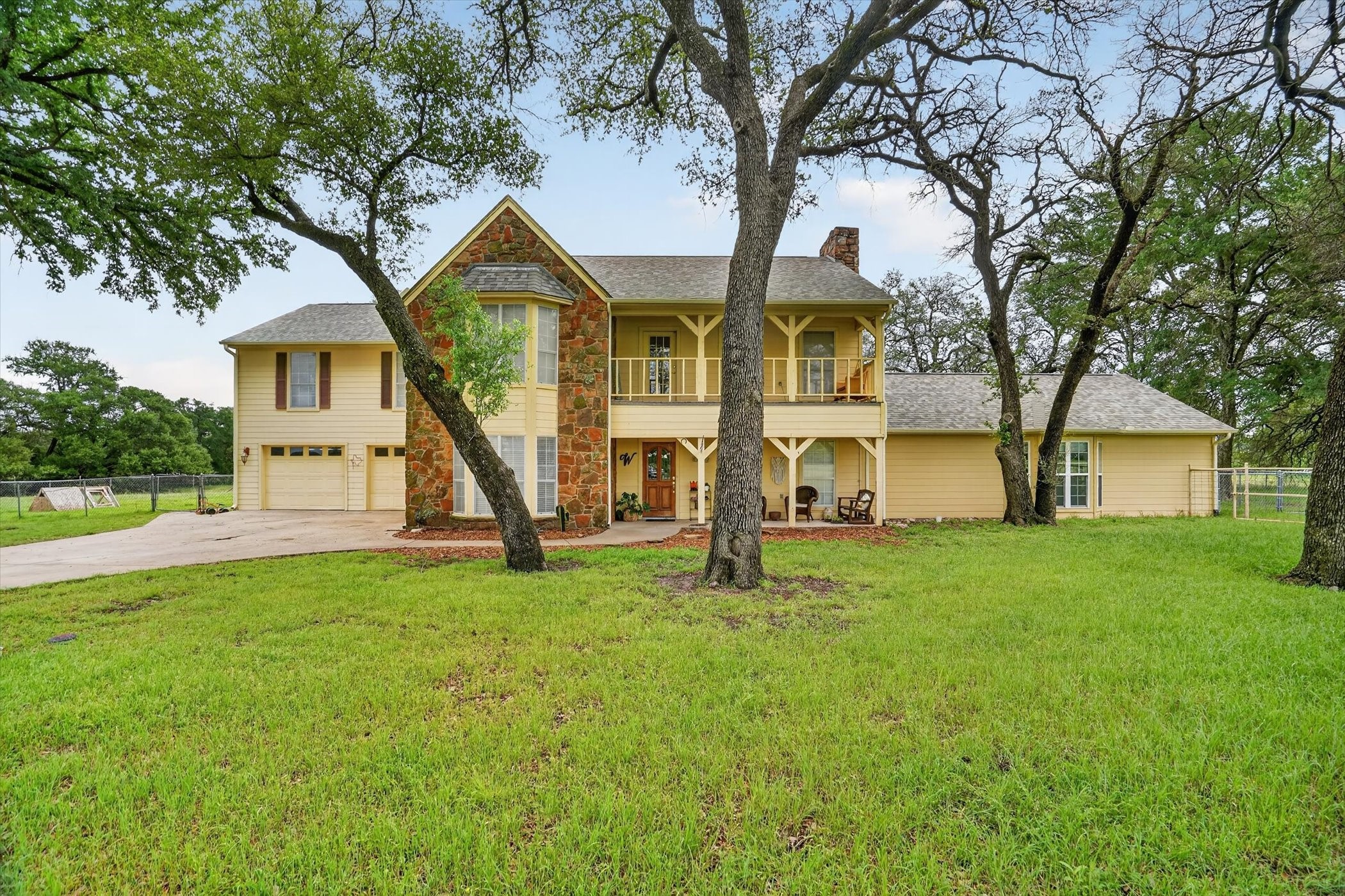14145 S Highway 281 Santo TX 76472
