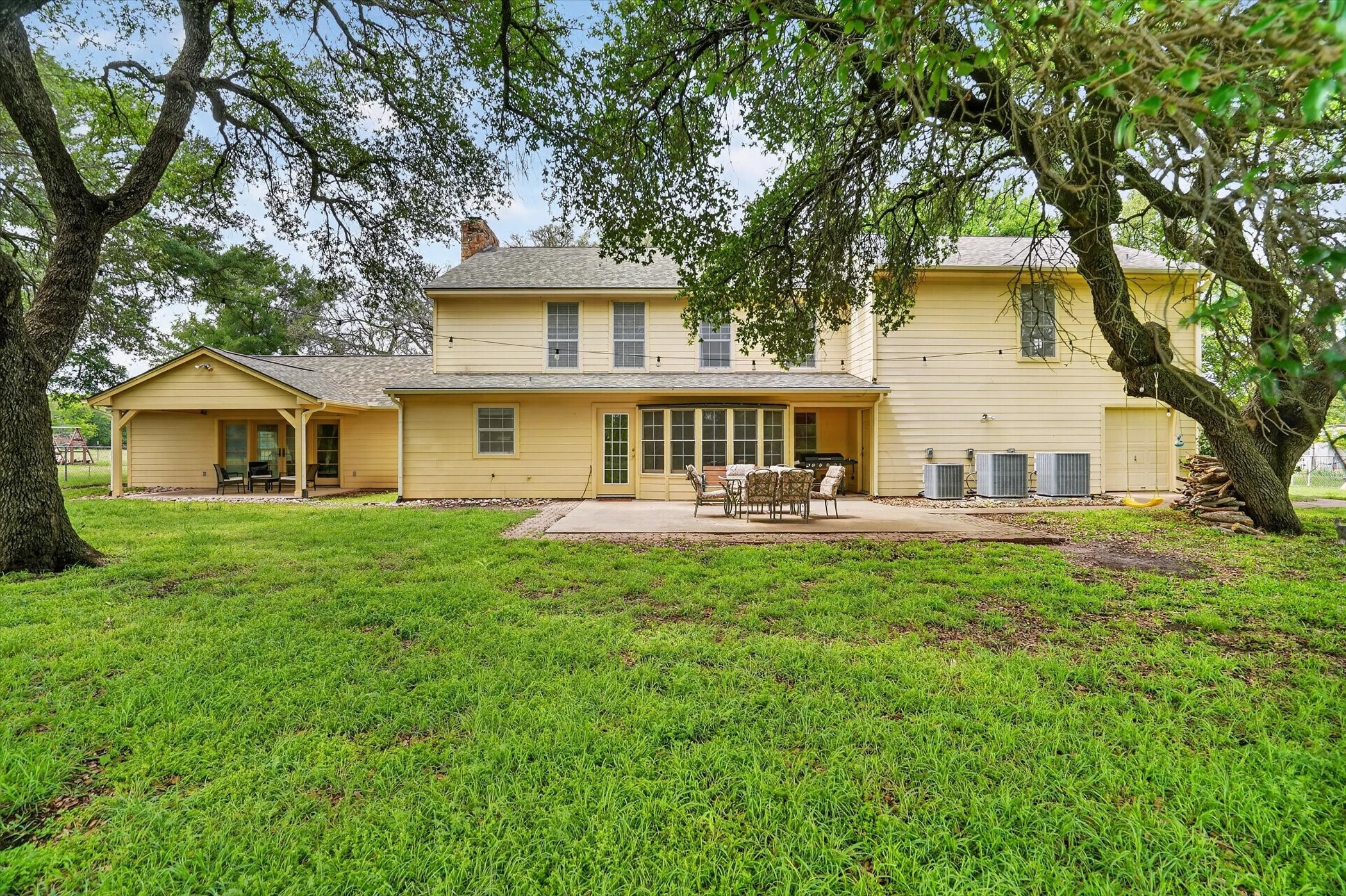 14145 S Highway 281 Santo TX 76472
