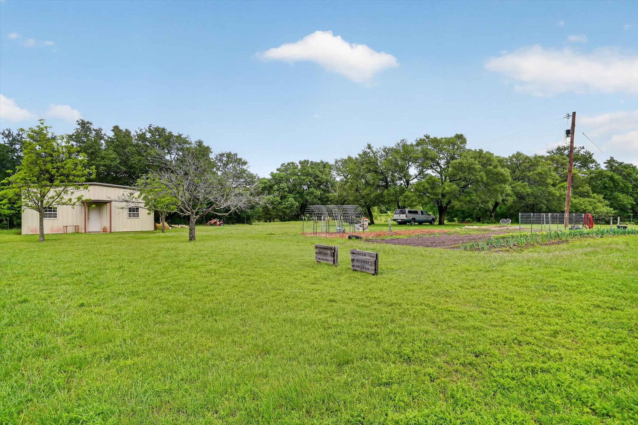 14145 S Highway 281 Santo TX 76472