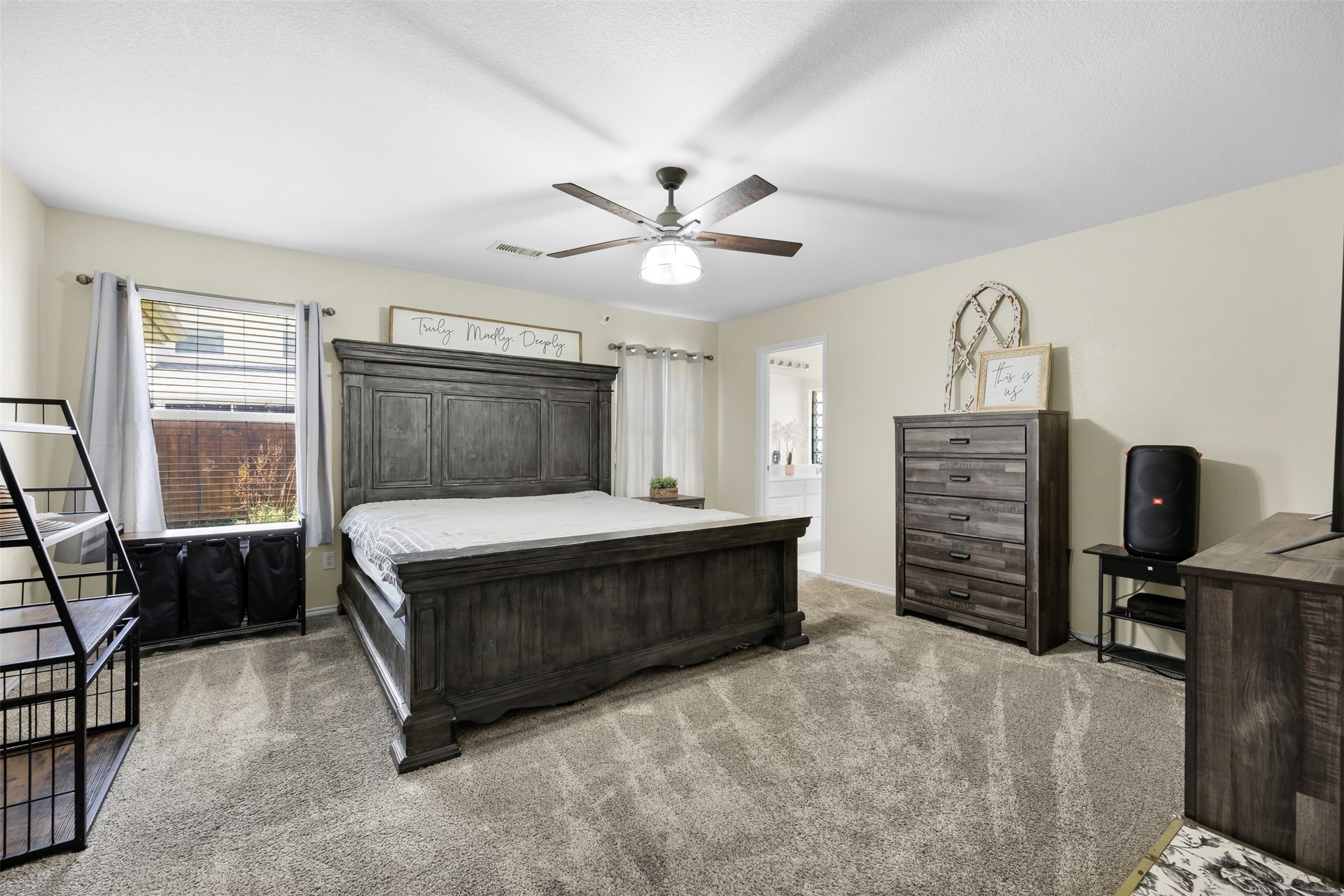 313 Angela Drive Burleson TX 76028