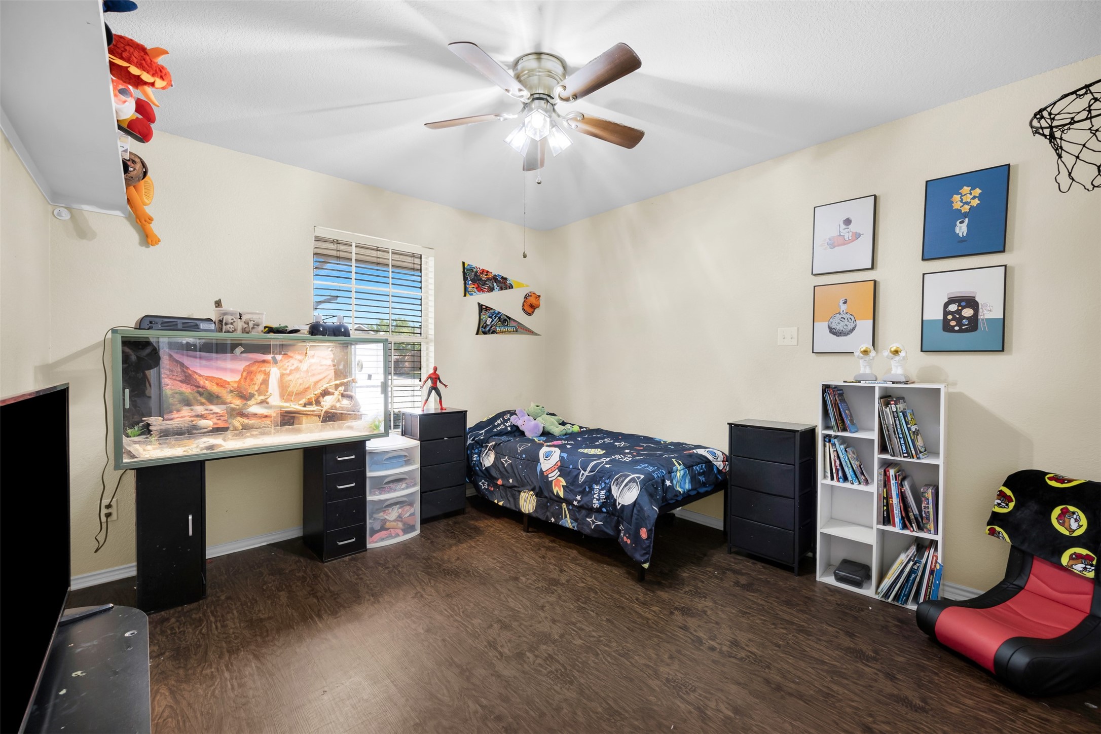313 Angela Drive Burleson TX 76028