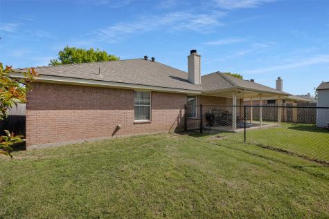 313 Angela Drive Burleson TX 76028