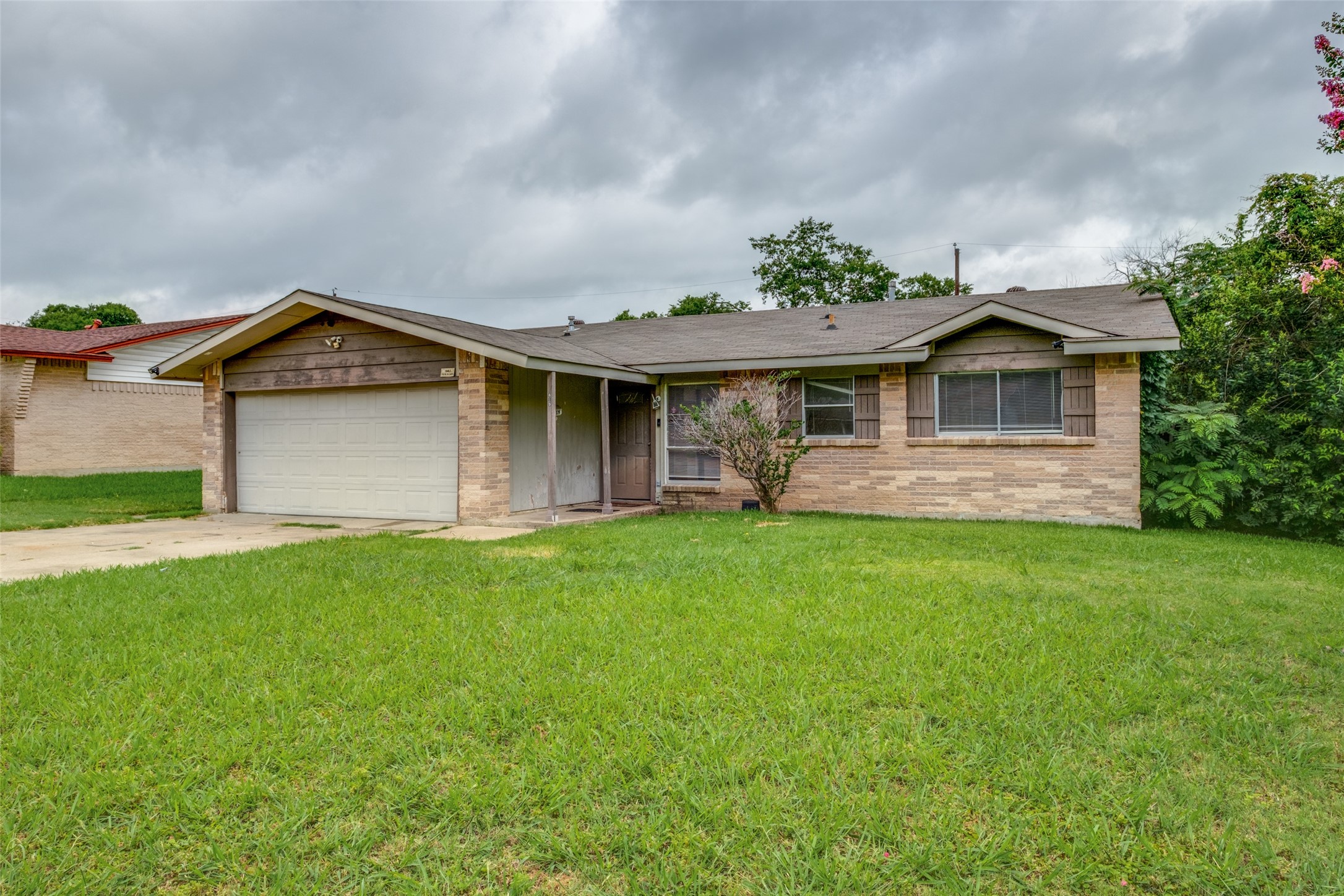 619 Edgedale Drive Dallas TX 75232