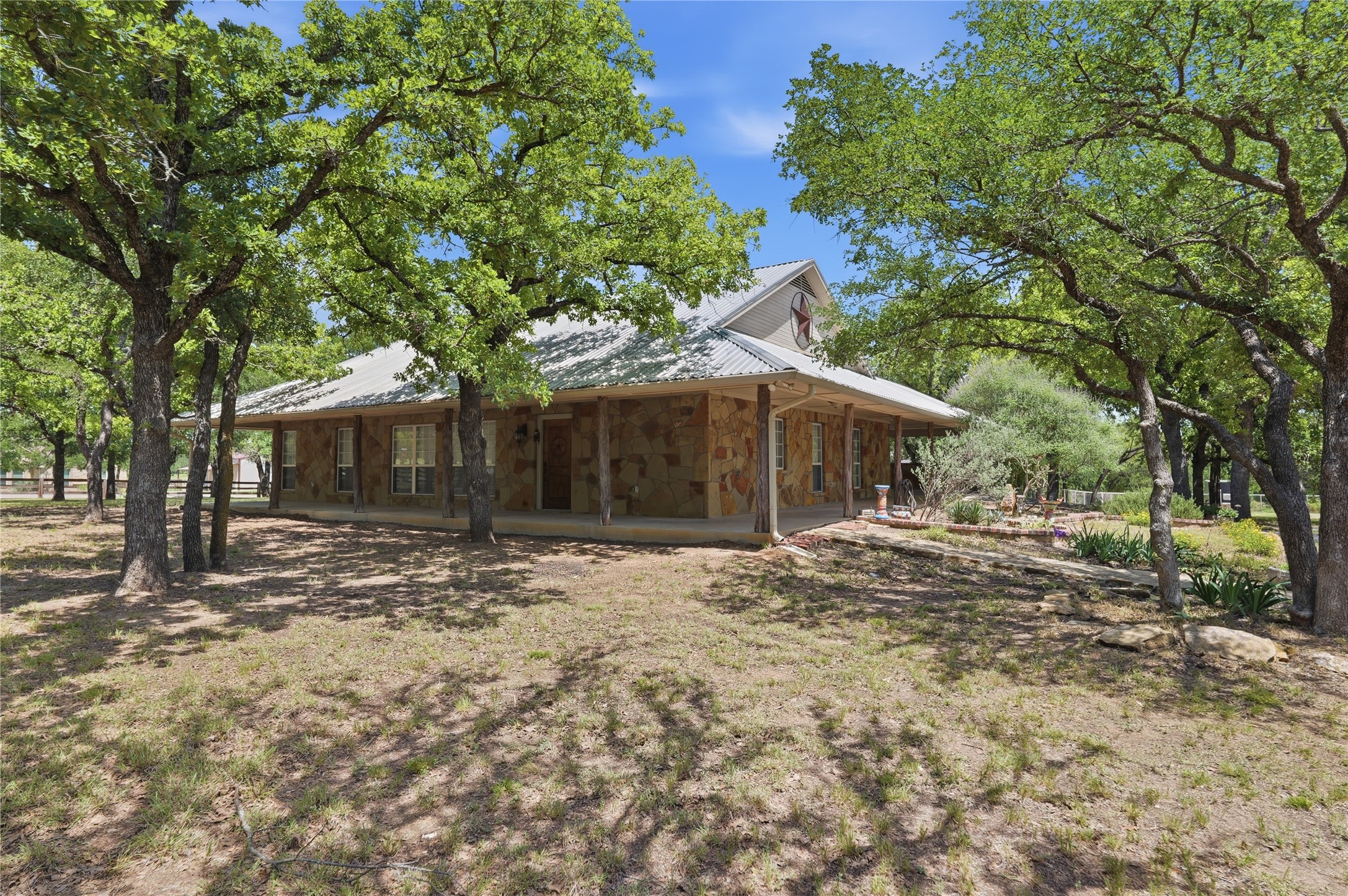 1528 Tidwell Road Brock TX 76087