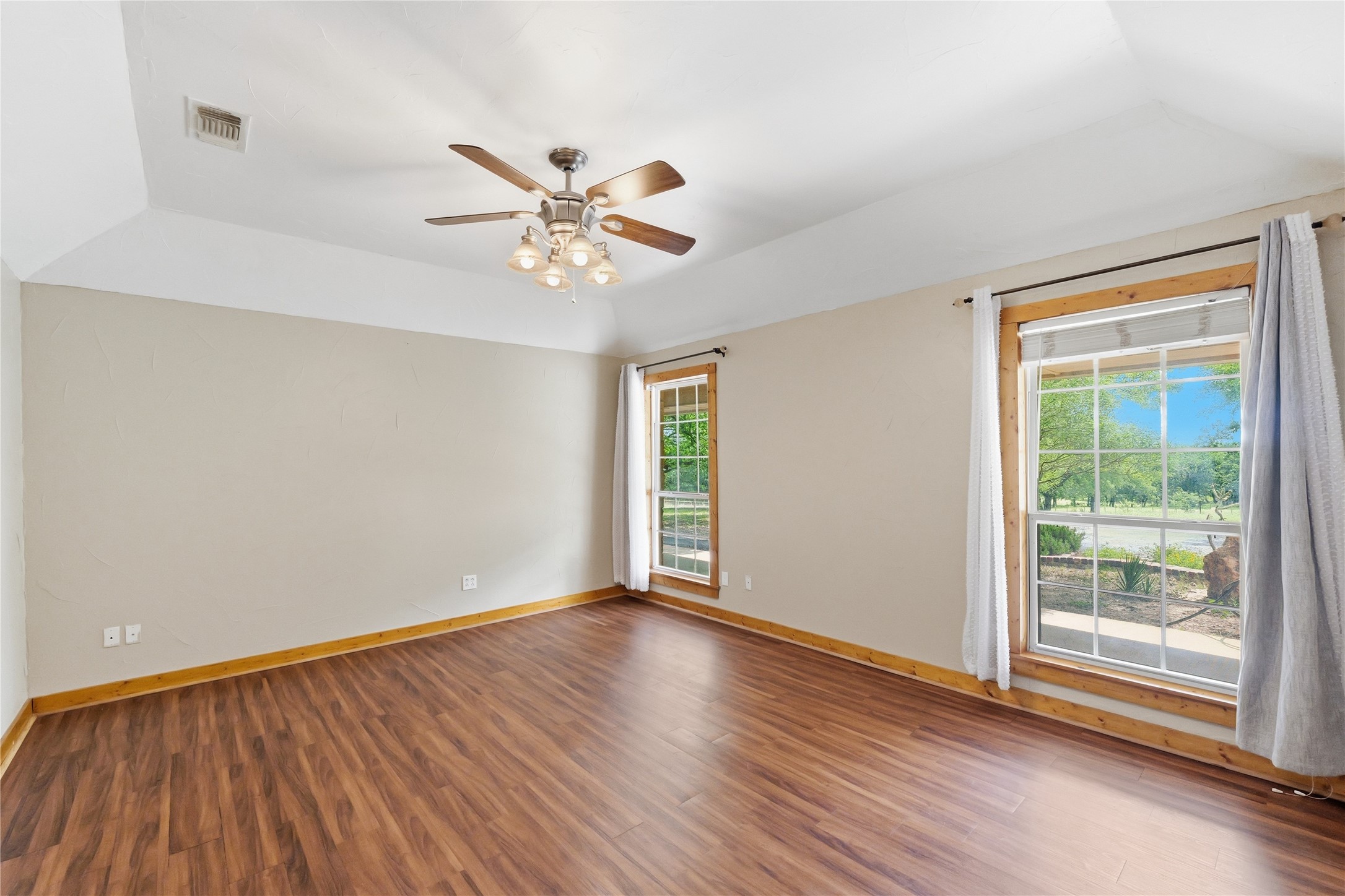 1528 Tidwell Road Brock TX 76087