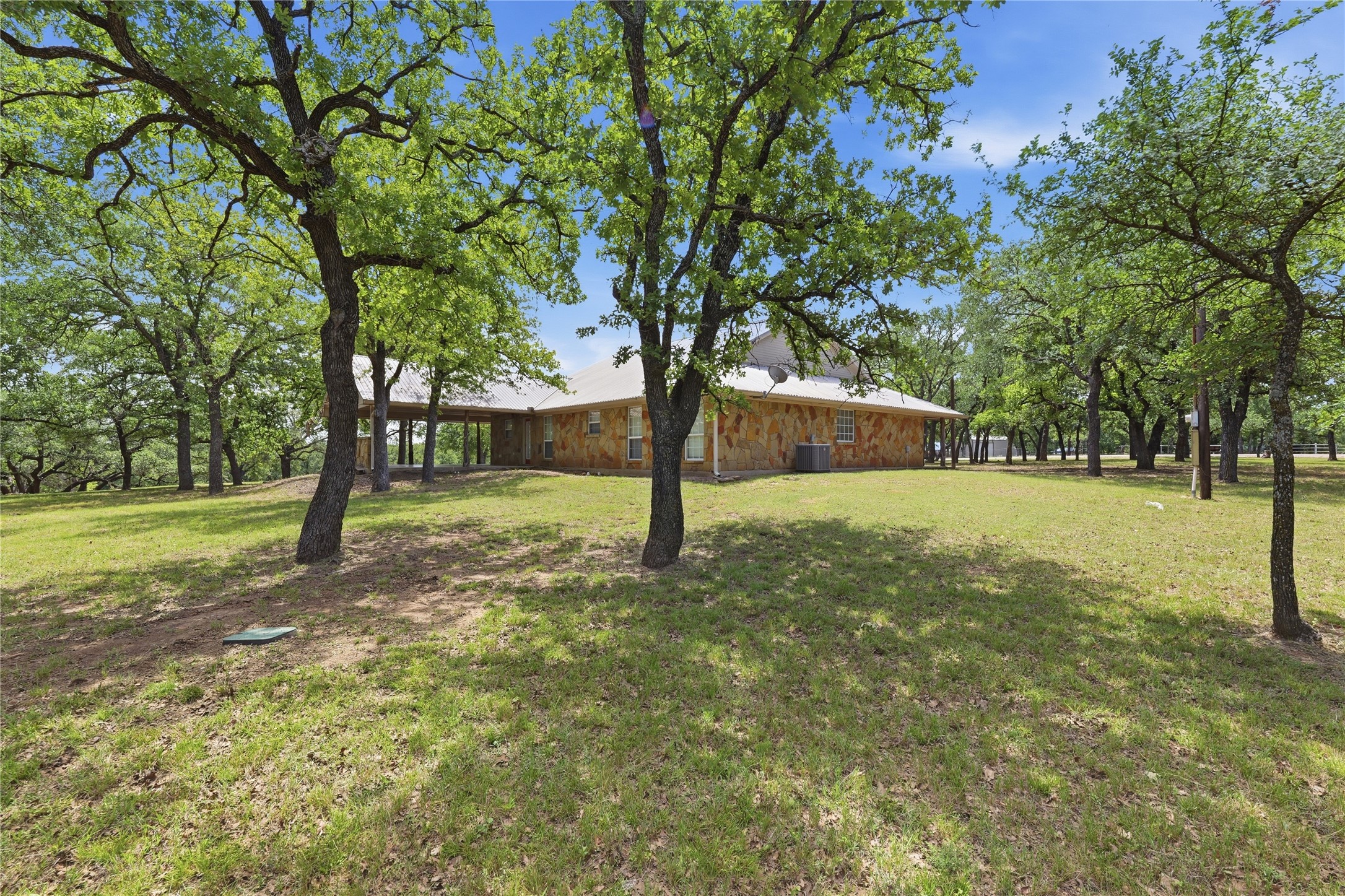 1528 Tidwell Road Brock TX 76087