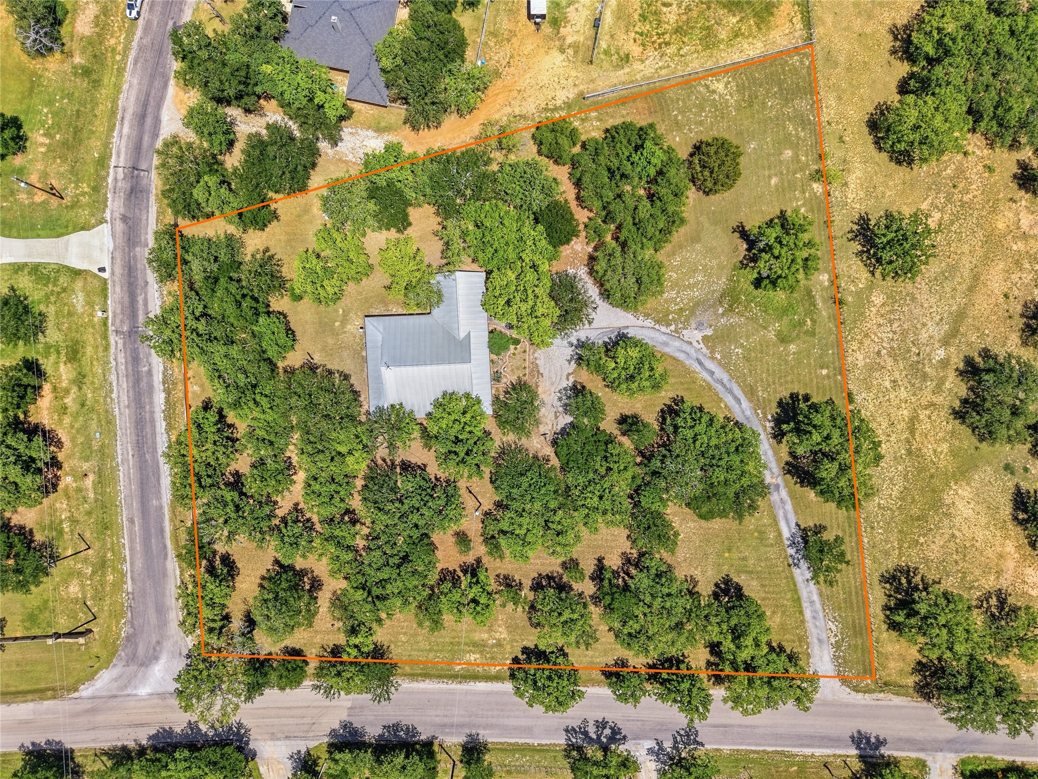 1528 Tidwell Road Brock TX 76087