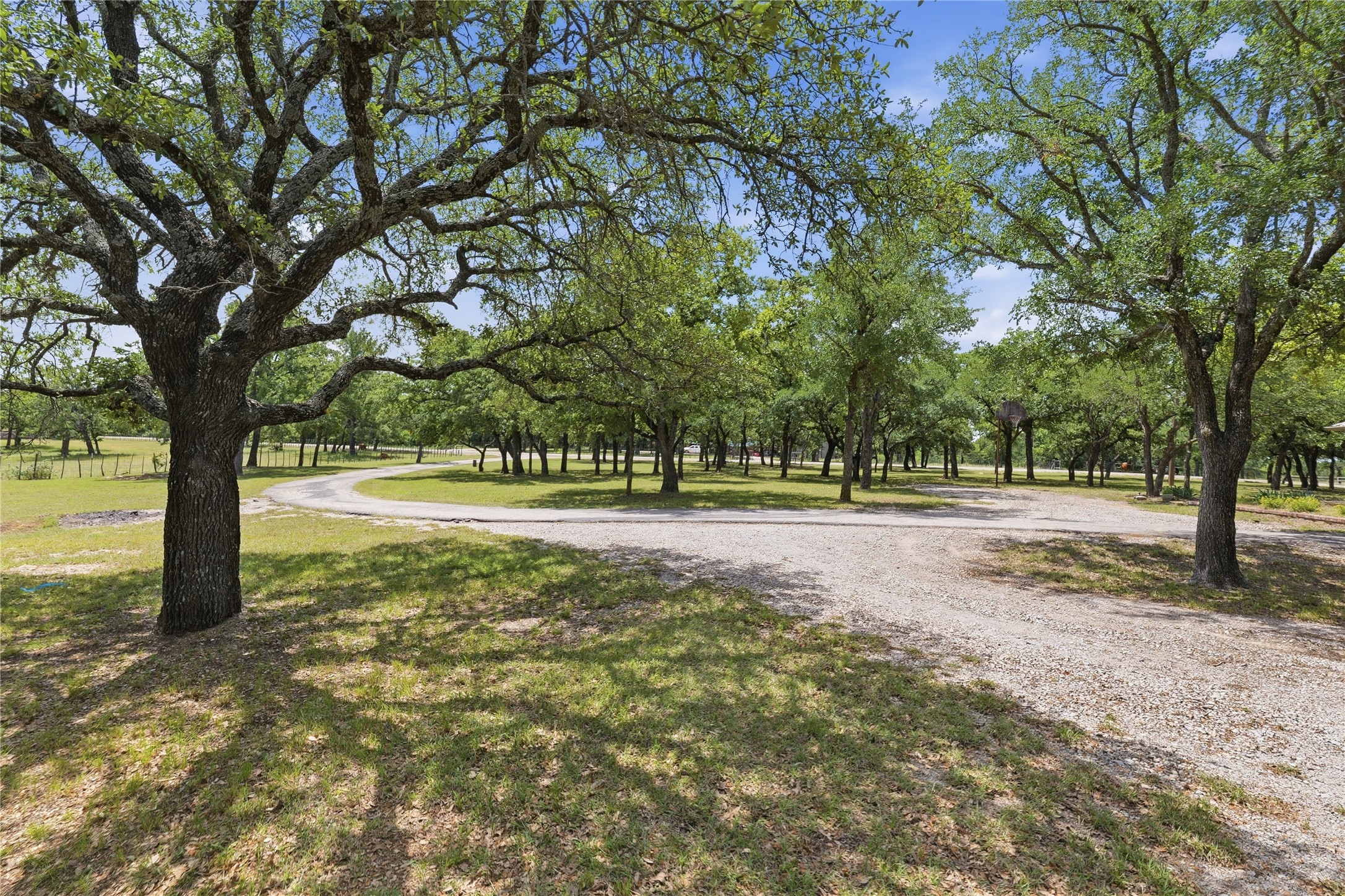 1528 Tidwell Road Brock TX 76087