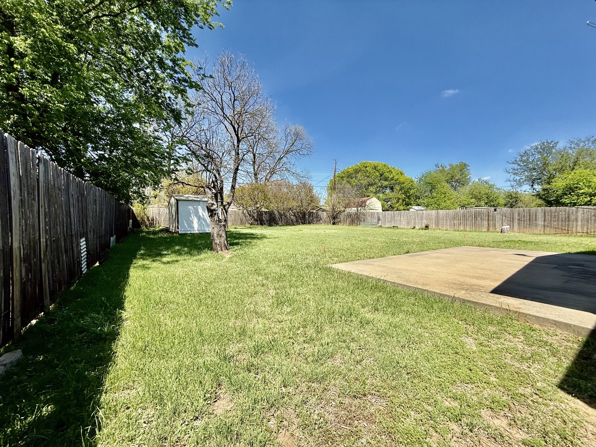 1114 Davis Street Cleburne TX 76033