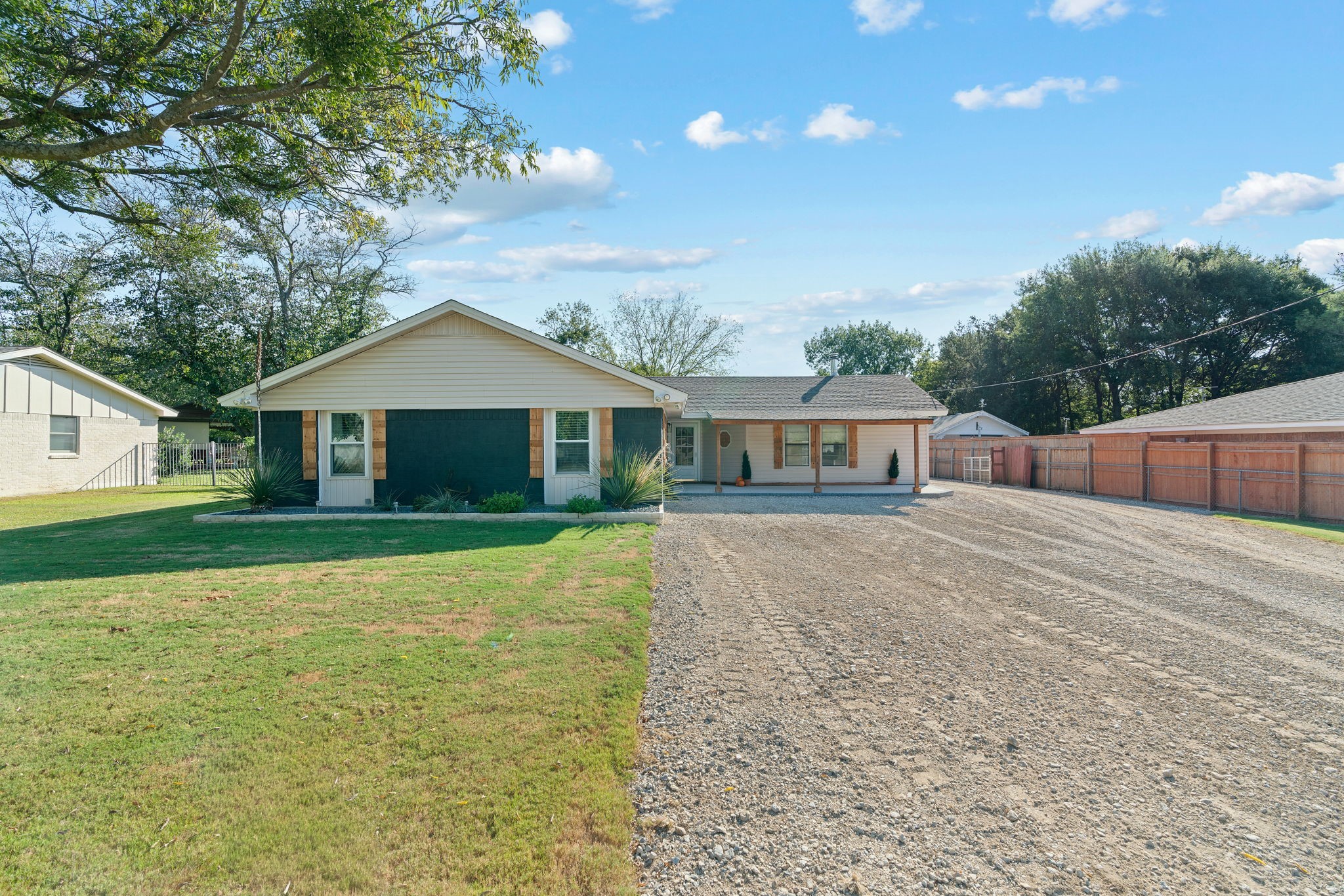 707 Gail Drive Weatherford TX 76085