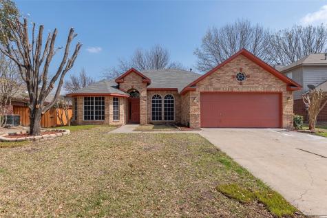 4418 Hanover Street Grand Prairie TX 75052