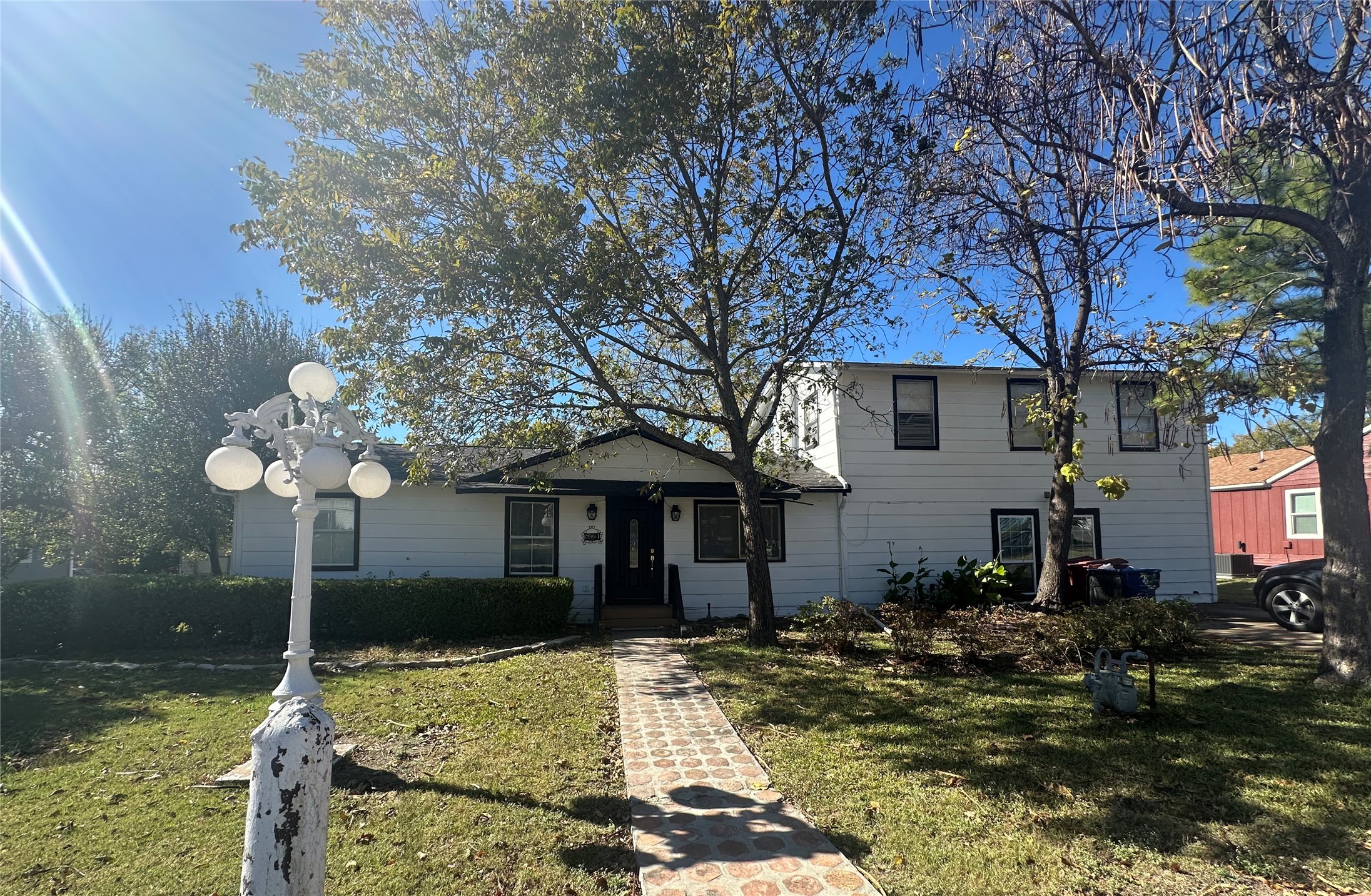 807 N Houston Street Royse City TX 75189