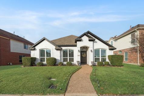 1104 Courtney Lane Lewisville TX 75077