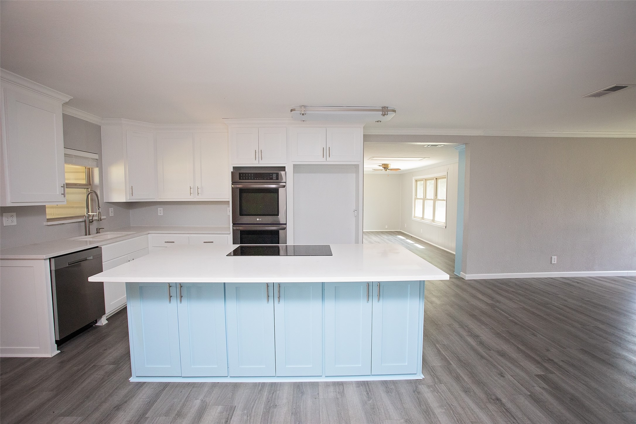 417 Summitt Avenue Graham TX 76450