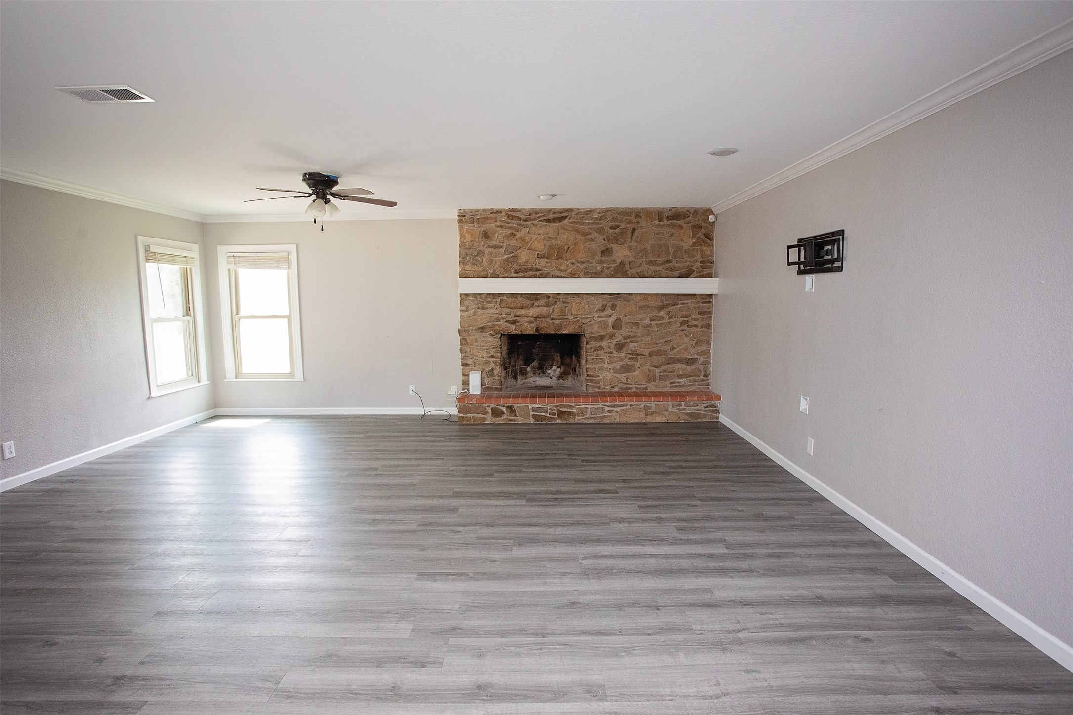417 Summitt Avenue Graham TX 76450