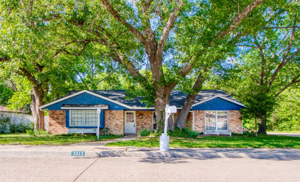 3313 Greenbriar Lane Plano TX 75074