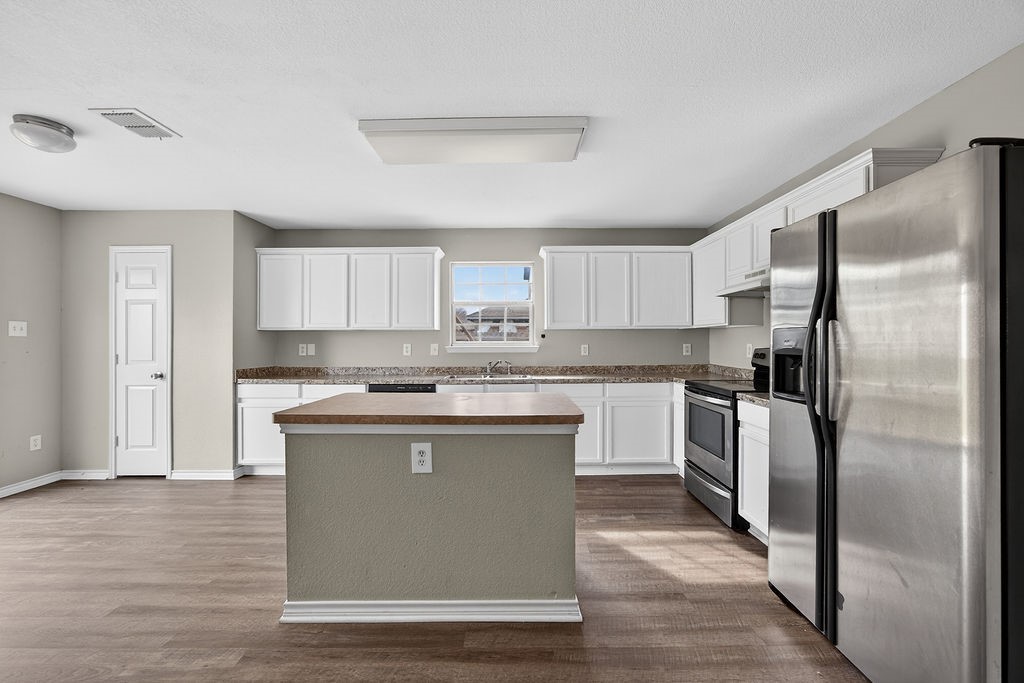 332 Bob White Drive Red Oak TX 75154