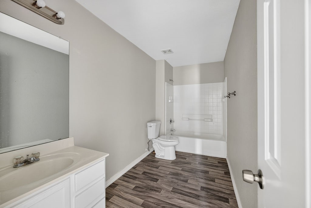 332 Bob White Drive Red Oak TX 75154