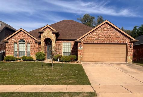 1105 Hidden Lake Drive Burleson TX 76028