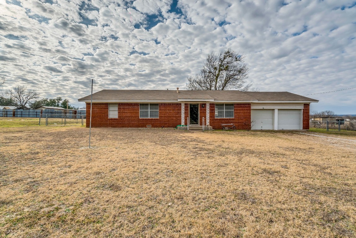 210 S Jefferson Road Gordon TX 76453