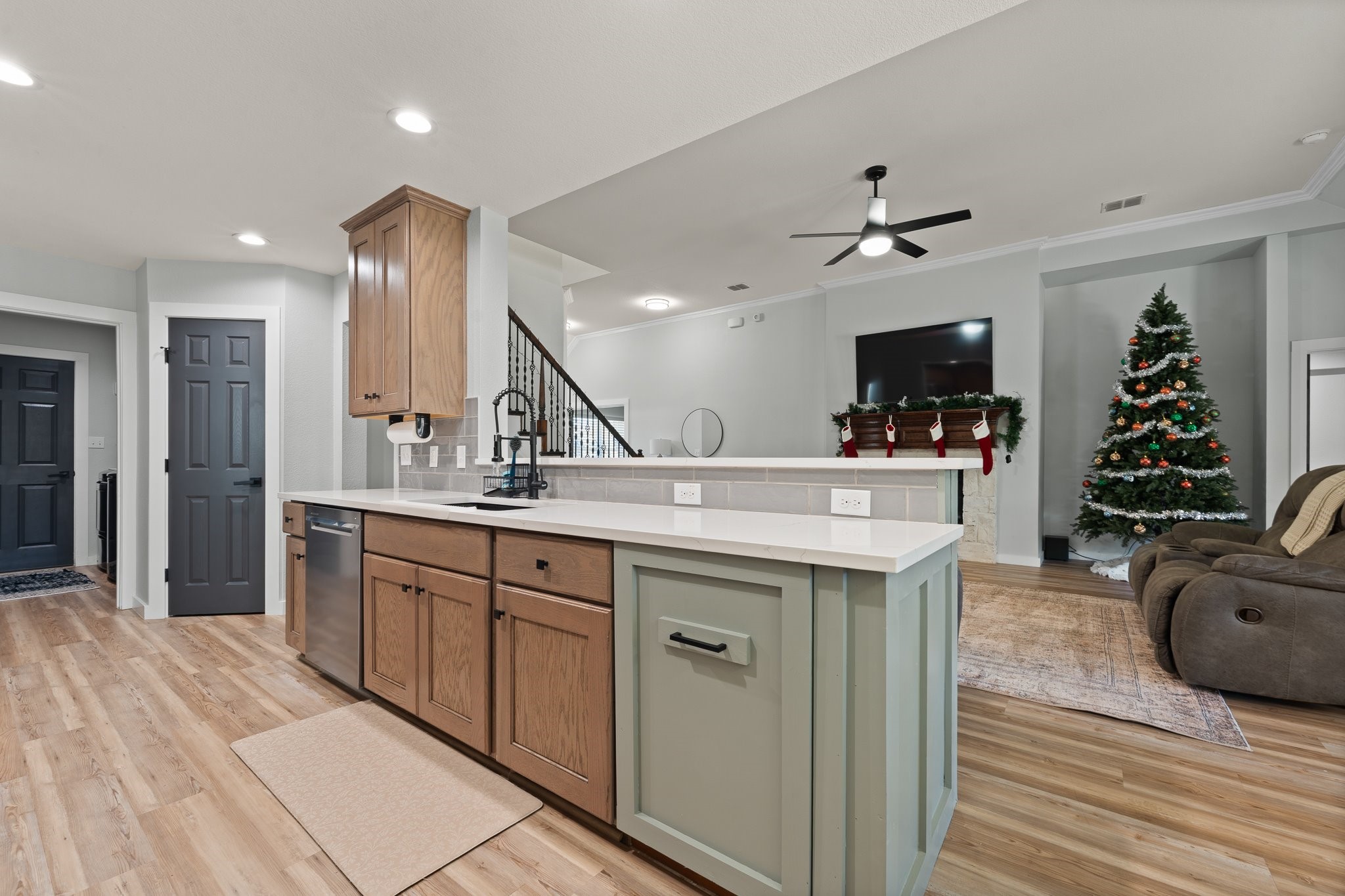 3137 Shoreline Drive Burleson TX 76028