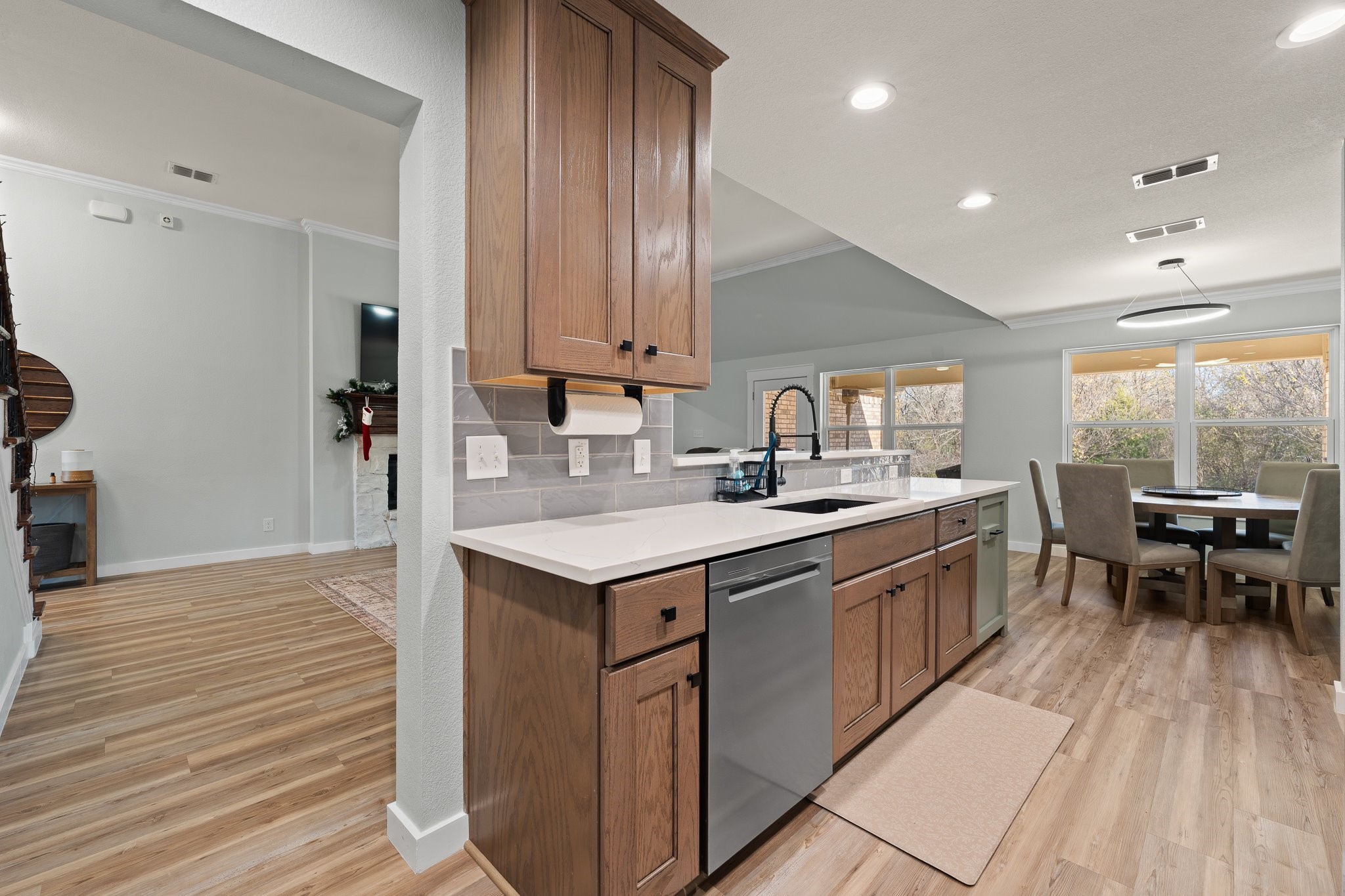 3137 Shoreline Drive Burleson TX 76028